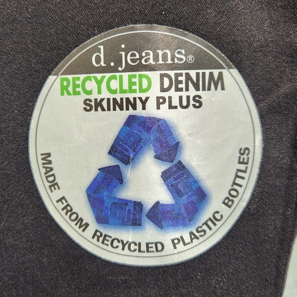 NEW d. jeans Black Sustainable Recycled Denim Skinny Ankle Plus Jeans (20W) - Picture 7 of 12
